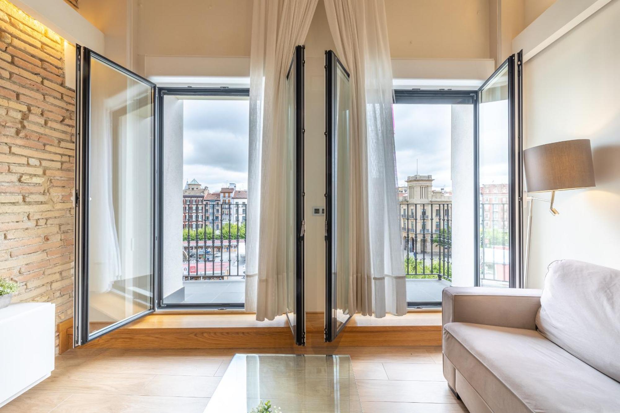 Ferienwohnung Tuapartamento Gran Boutique - Centro Ciudad Plaza Del Castillo Pamplona Exterior foto