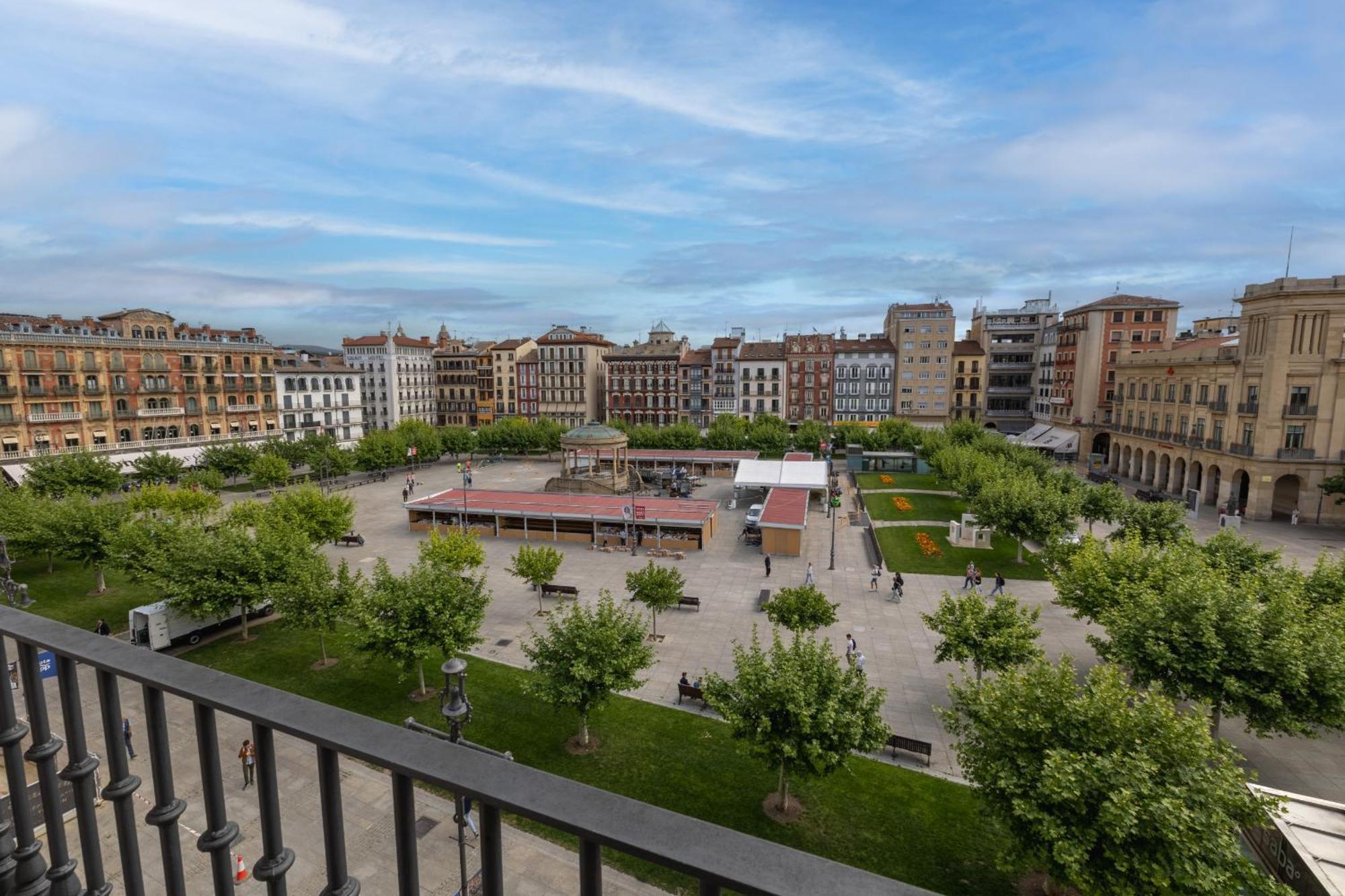 Ferienwohnung Tuapartamento Gran Boutique - Centro Ciudad Plaza Del Castillo Pamplona Exterior foto