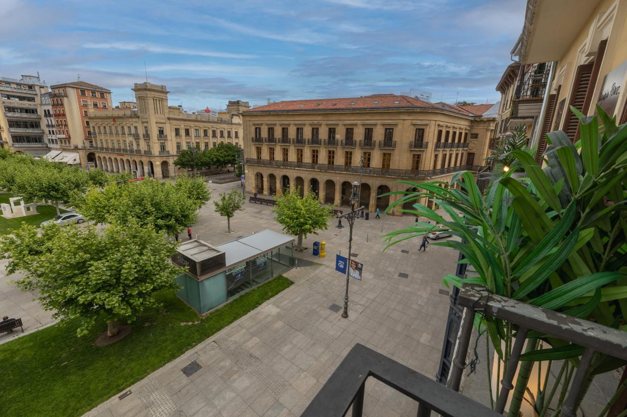 Ferienwohnung Tuapartamento Gran Boutique - Centro Ciudad Plaza Del Castillo Pamplona Exterior foto